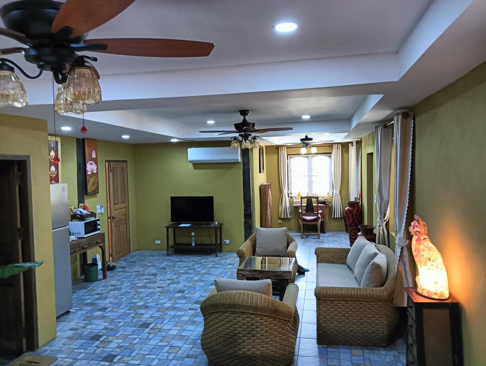 On The Mekong Resort 루앙프라방 외부 사진