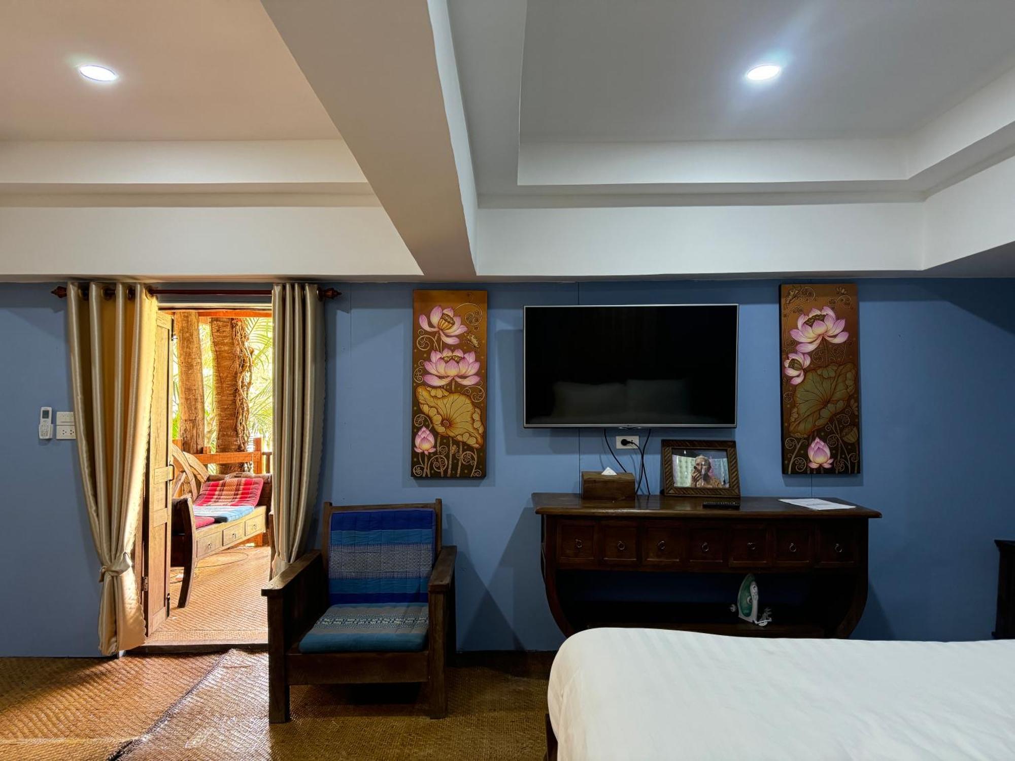On The Mekong Resort 루앙프라방 외부 사진