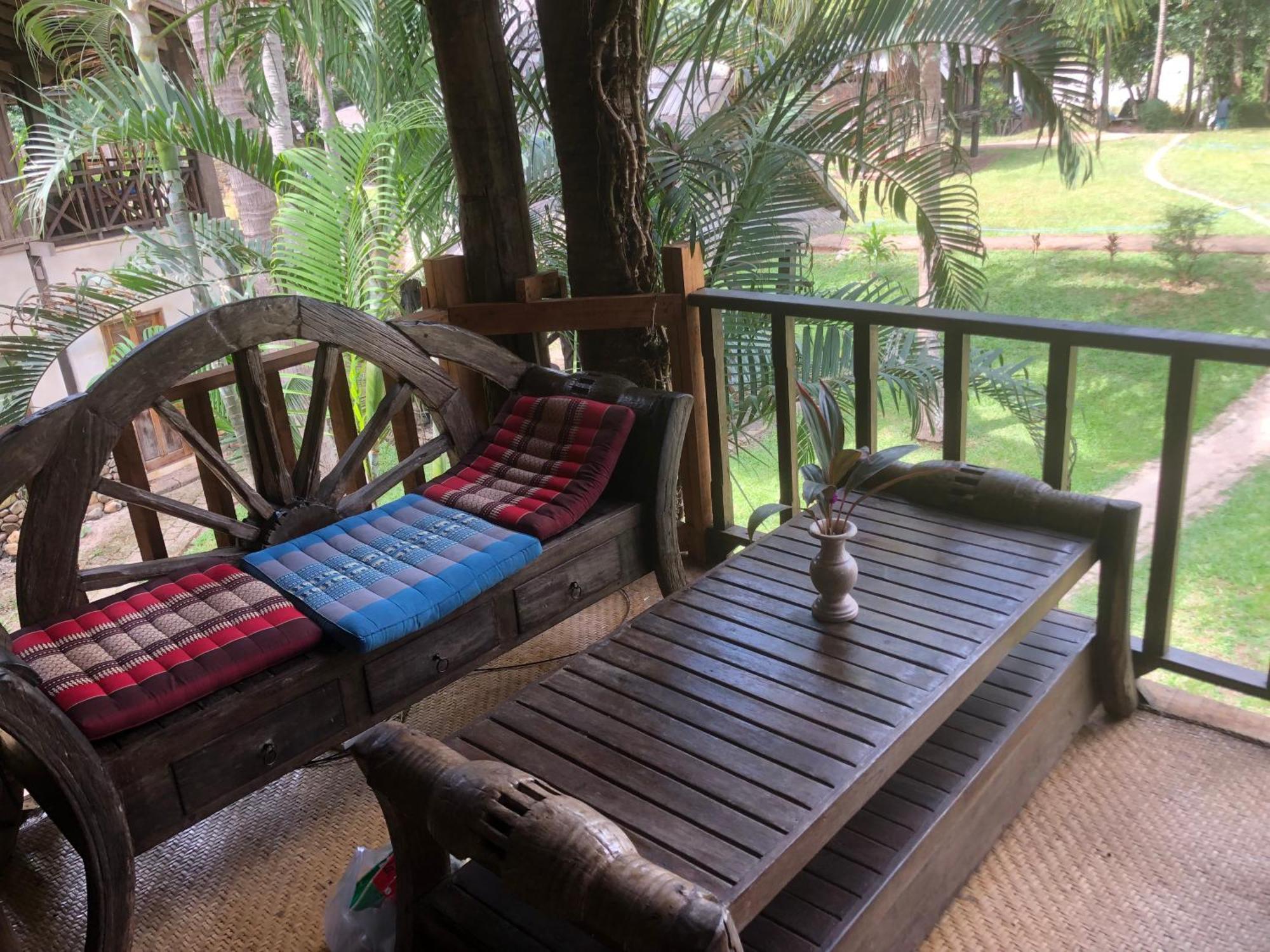 On The Mekong Resort 루앙프라방 외부 사진
